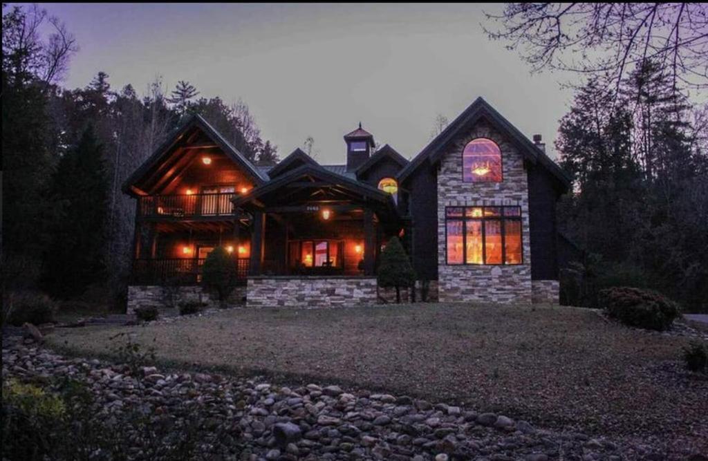 A River Runs Through It Sevierville Exterior foto